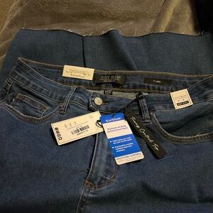 NWT Judy Blue Flare, high waist 15/32, tummy control